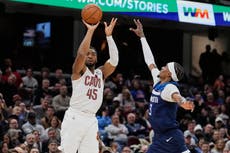 Donovan Mitchell anota 28 puntos en la victoria de los Cavaliers 146-134 sobre los Timberwolves
