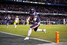 Williams lidera remontada de Bears para vencer 31-27 a Packers tras desventaja de 18 puntos
