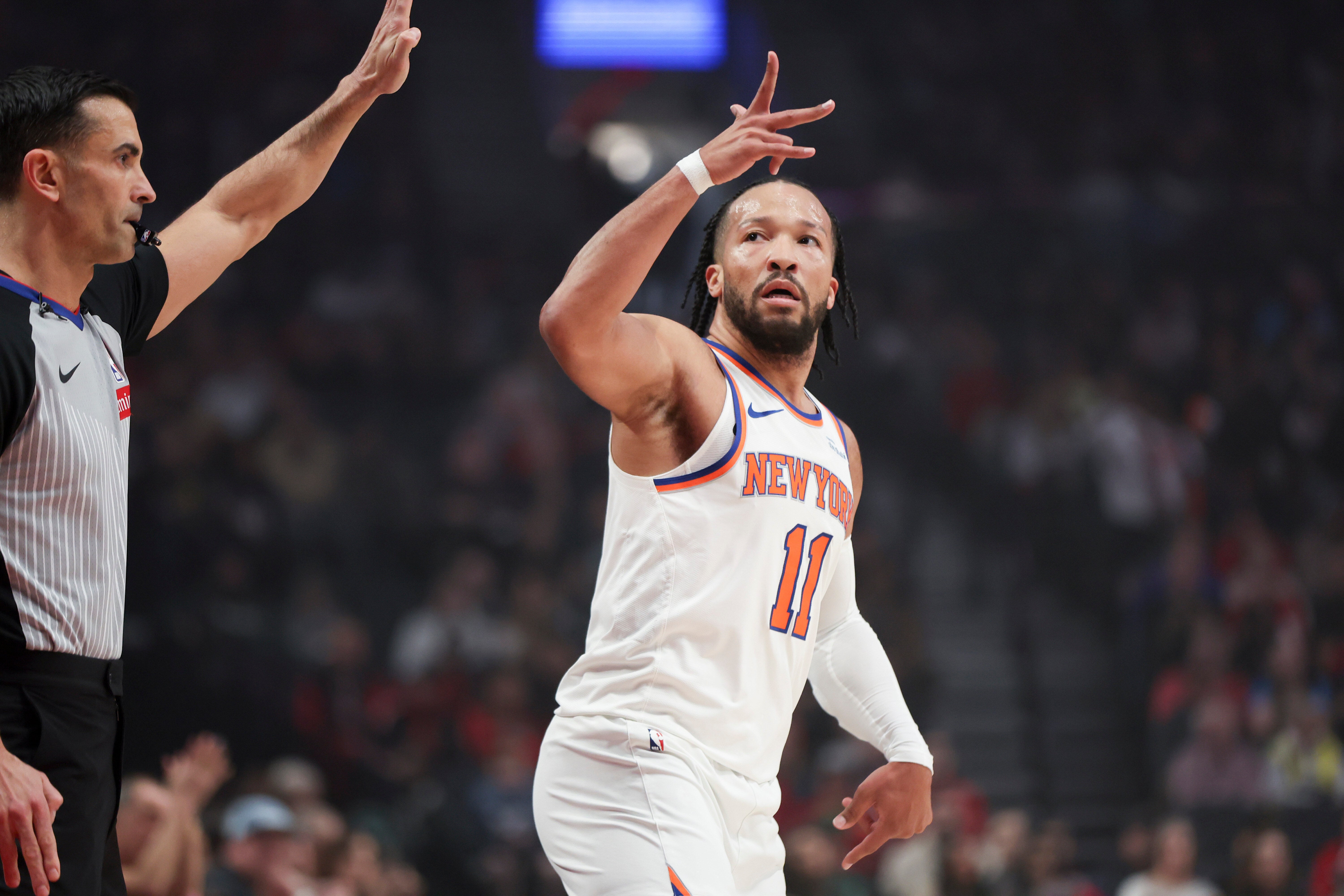 KNICKS TRAIL BLAZERS