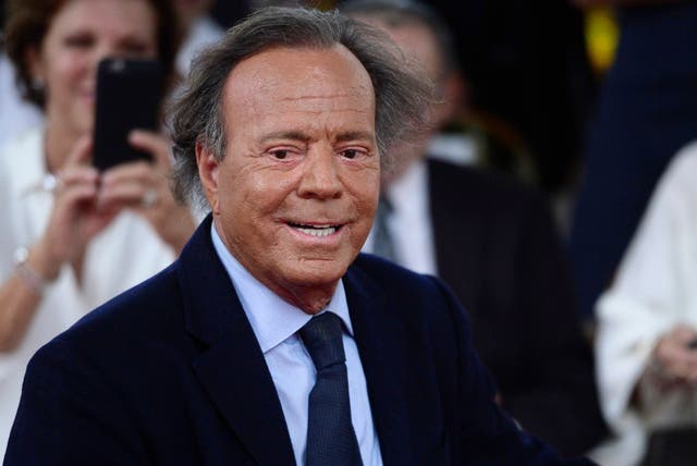 JULIO IGLESIAS