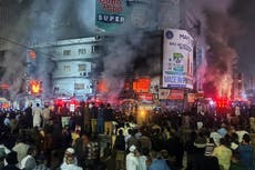 Sube a seis el número de muertos en un incendio en un centro comercial de Karachi, Pakistán