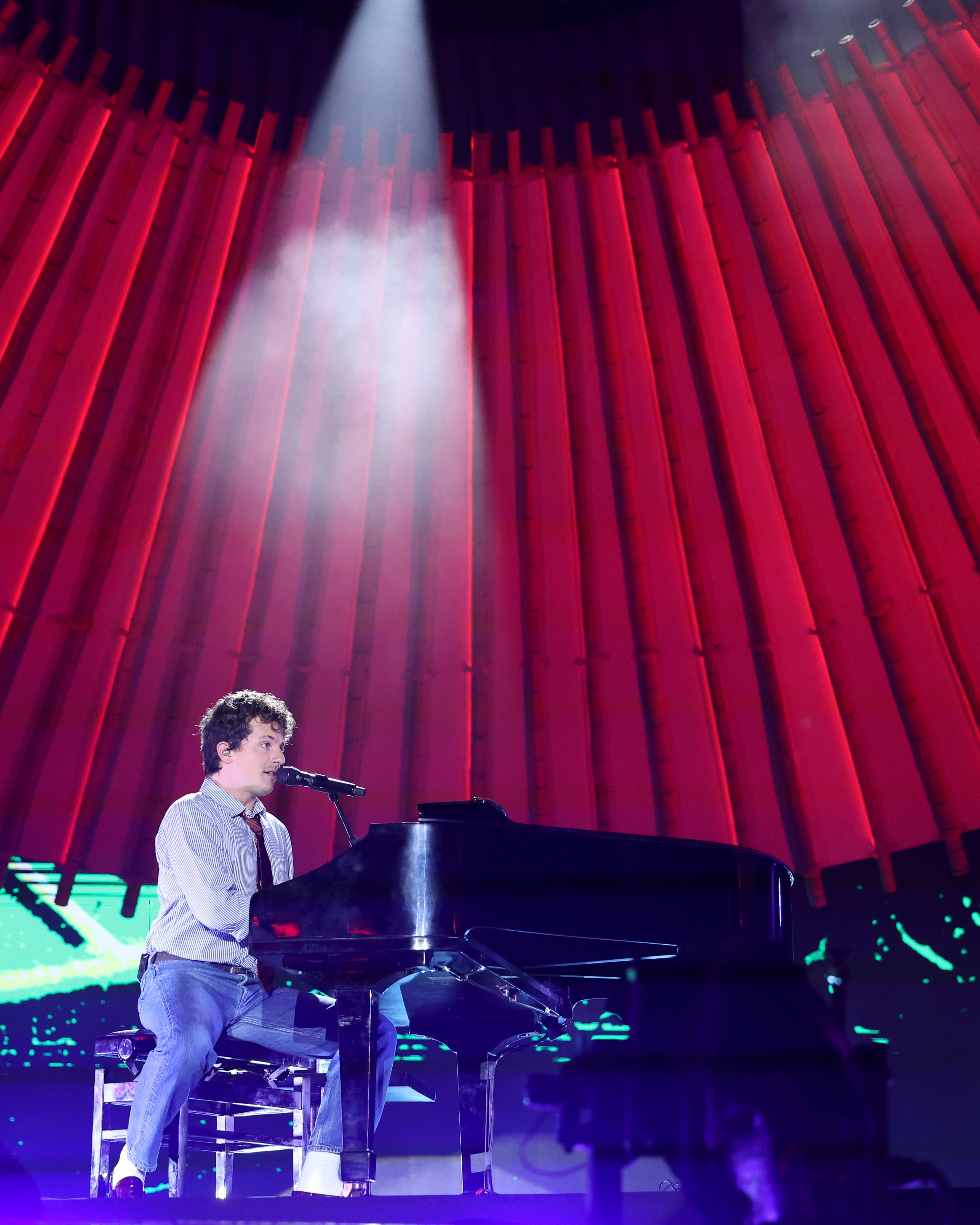 Charlie Puth interpretará el Himno Nacional de EE. UU. antes del Super Bowl