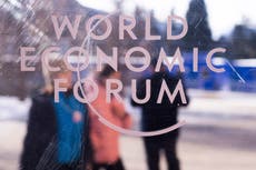 Foro de Davos aborda problemas mundiales en medio de descontento por desigualdad económica