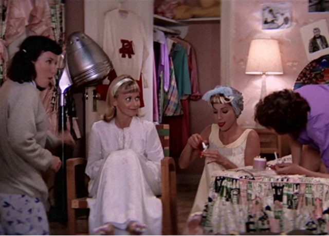 <p>Flashback: Muchas mujeres adultas están organizando pijamadas en casa de sus amigas </p>