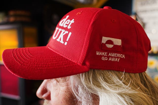 GROENLANDIA-EEUU-GORRAS MAGA