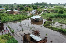 Inundaciones en Mozambique causan desplazamiento de más de 300.000 personas en una provincia