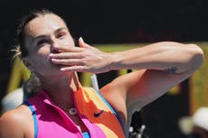 La primera cabeza de serie Aryna Sabalenka avanza a la tercera ronda del Abierto de Australia