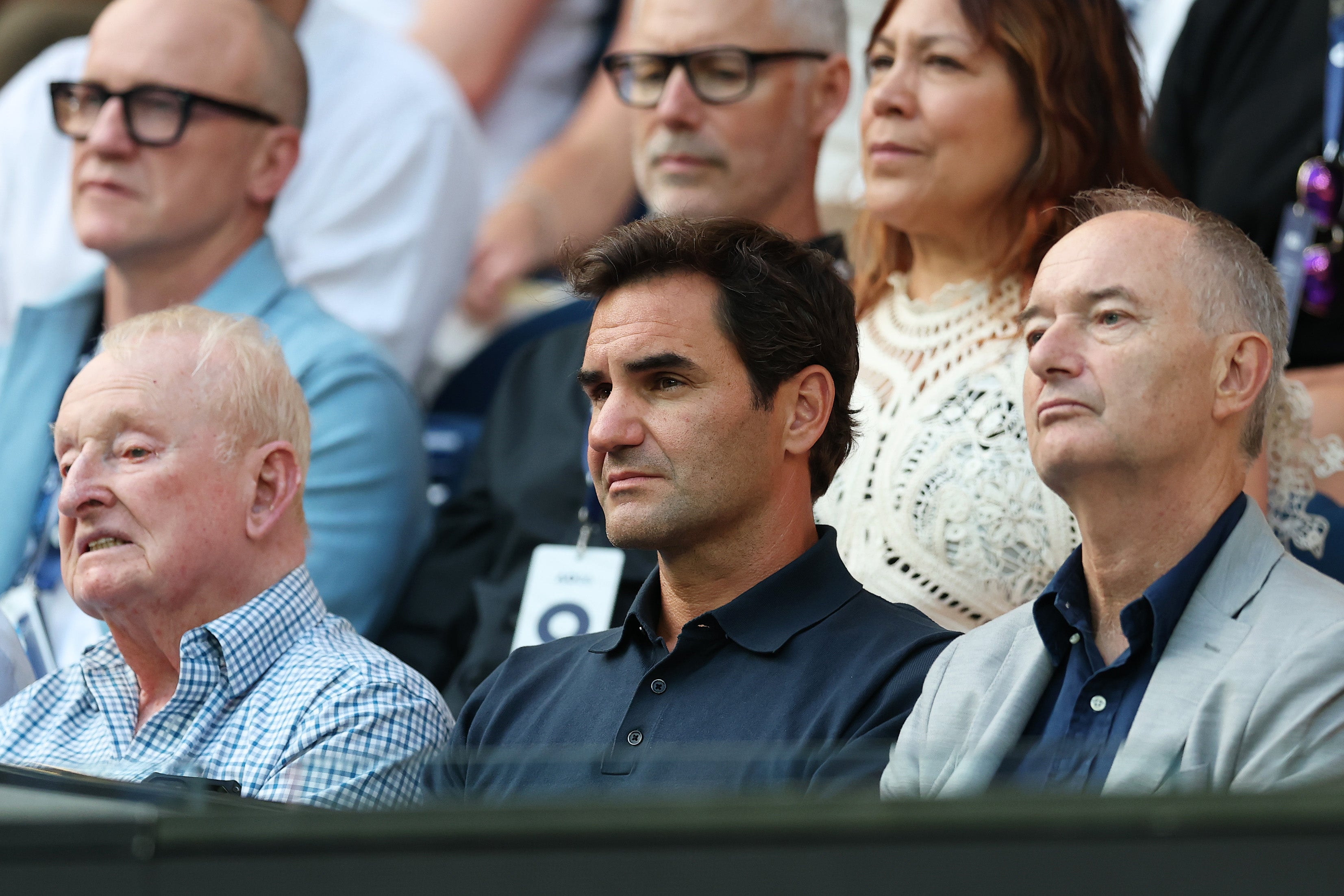 "Todo lo que hace, lo hace con estilo", comentó Alcaraz sobre Federer, quien se retiró del tenis profesional