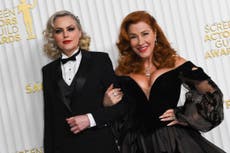 Elaine Hendrix y Lisa Ann Walter hablan de la posible secuela de Juego de gemelas