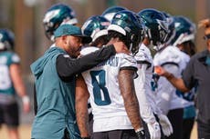 Cowboys cerca de contratar a Christian Parker de Filadelfia como coordinador defensivo