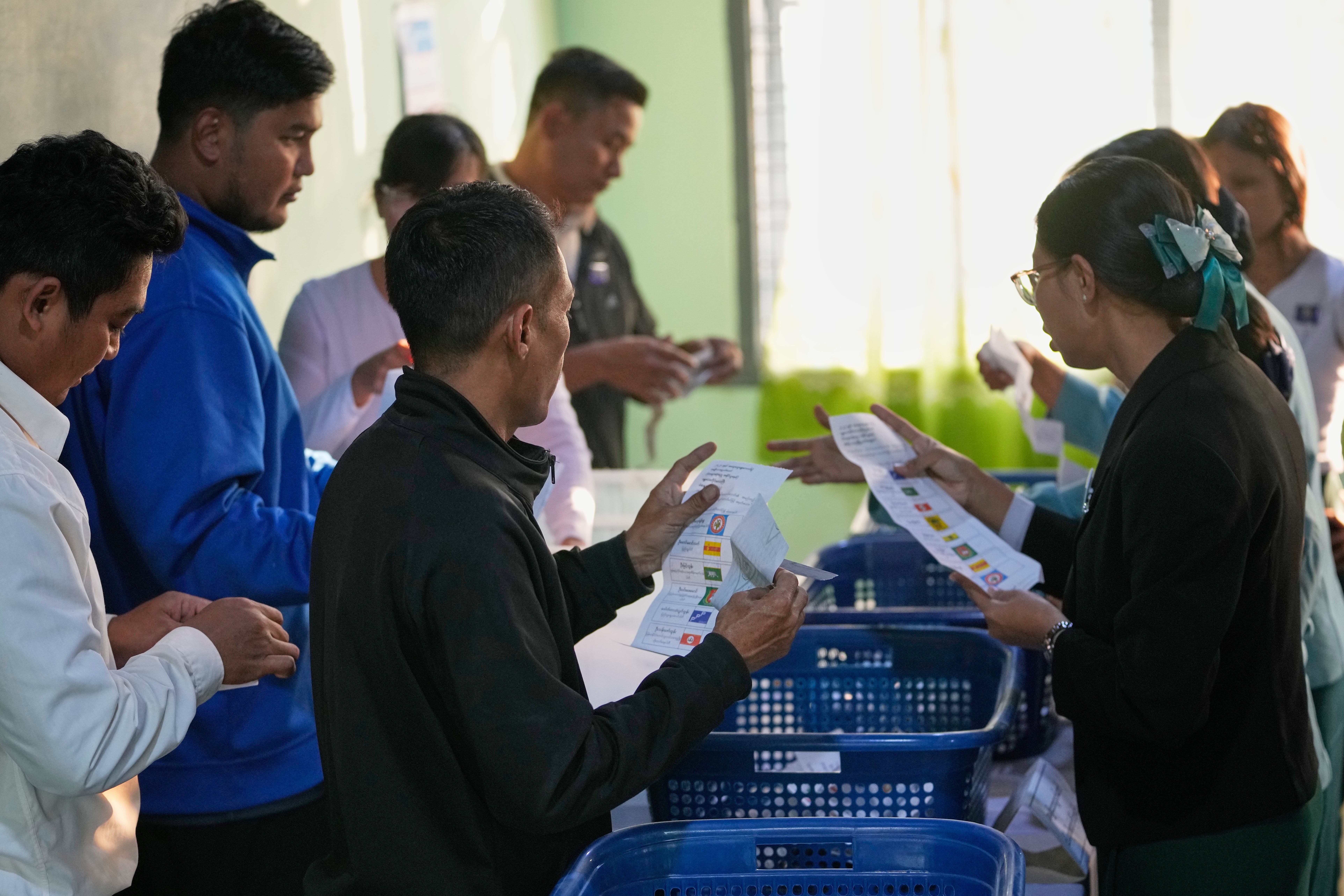 Myanmar dice que partido respaldado por militares ganó las elecciones