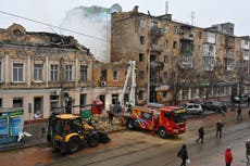 Drones rusos hieren a niños ucranianos y una mujer embarazada. Zelenskyy pide diplomacia rápida