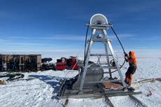 Científicos perforan el glaciar Thwaites de la Antártida