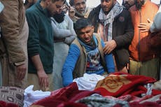 Lluvias intensas en Afganistán derrumban una casa, mueren una madre y sus seis hijos