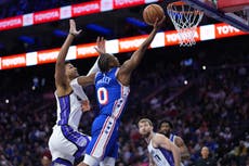 Maxey anota 40 puntos y logra enceste agónico para que 76ers superen a Kings por 113-111