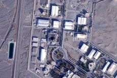 Fotos satelitales muestran actividad en sitios nucleares de Irán