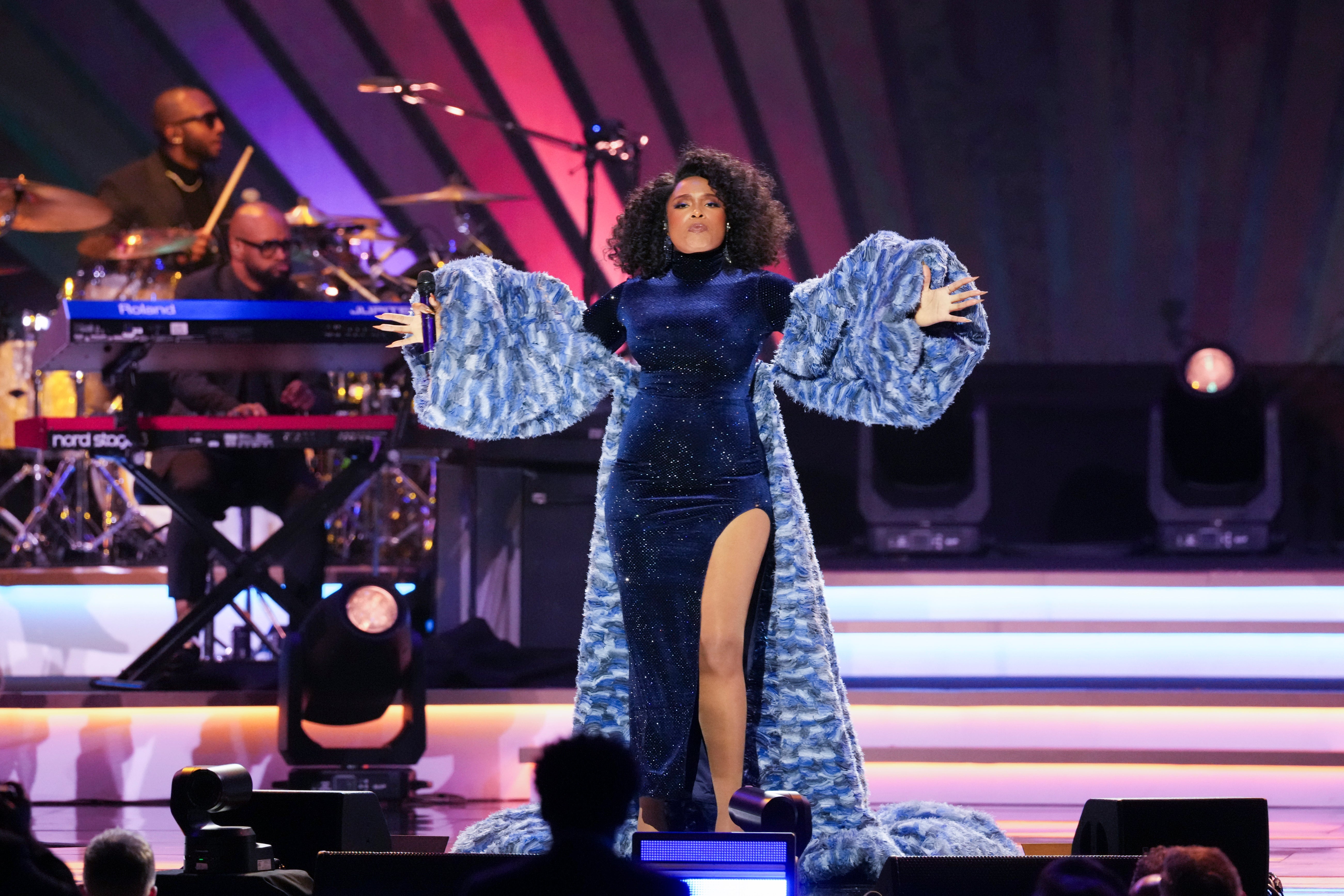 GRAMMY-PERSONA DEL AÑO