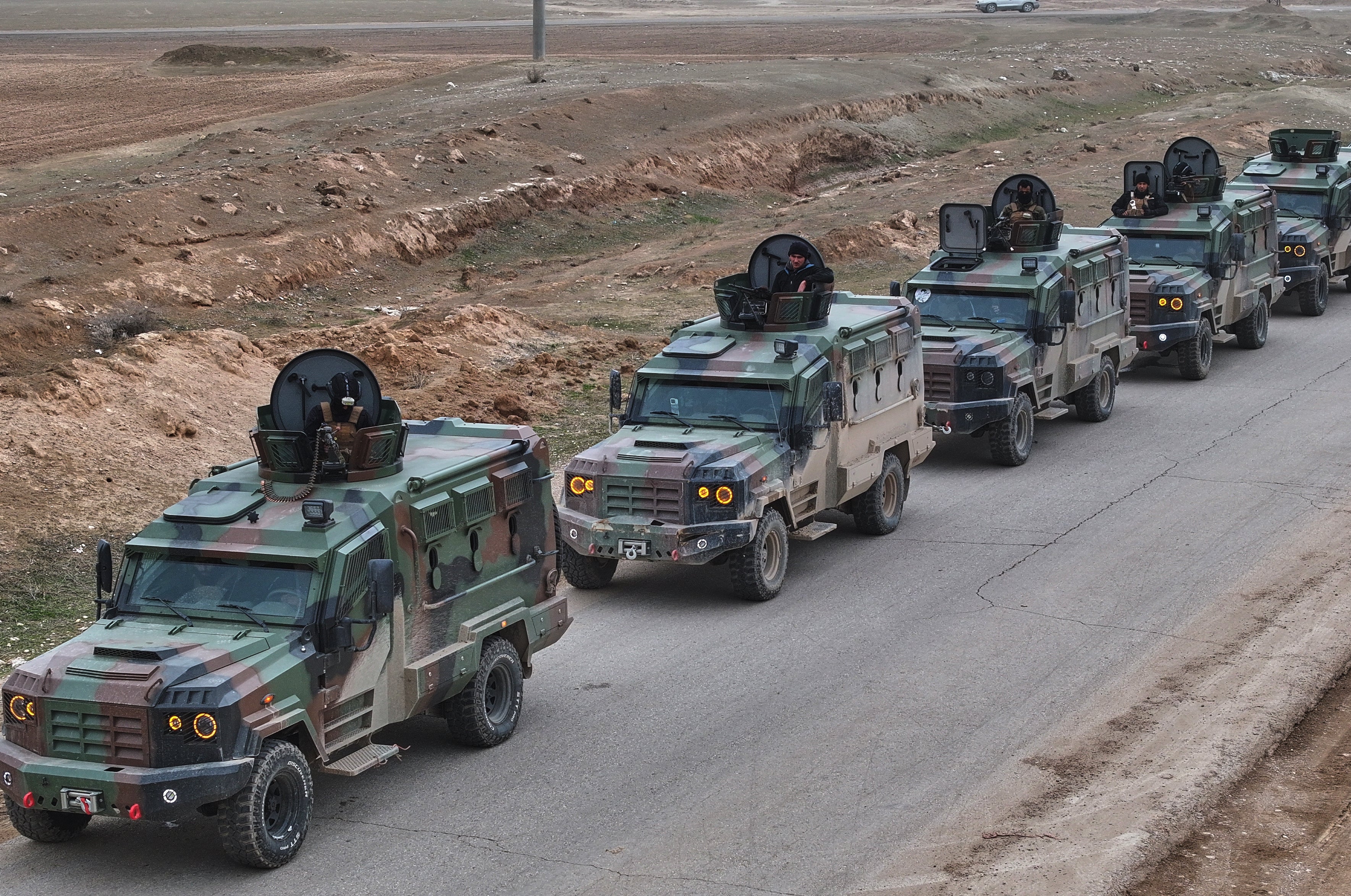 Fuerzas sirias ingresan a ciudad clave tras acuerdo con las FDS lideradas por kurdos