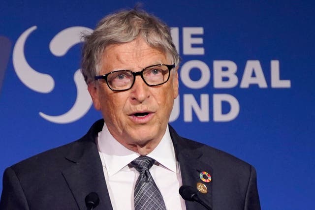 <p>Bill Gates expresó su arrepentimiento por haber conocido a Jeffrey Epstein y dice que dejó de estar en contacto con él en 2014</p>