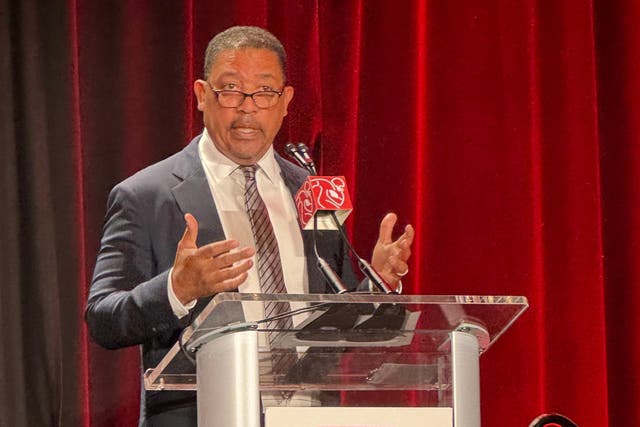 SUPER BOWL-SINDICATO