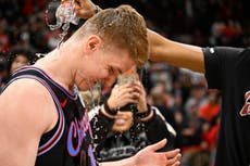 Huerter llega a Detroit en acuerdo de cuatro jugadores y tres equipos, según fuentes de AP