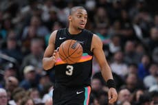 Johnson y Wembanyama guían a Spurs hacia su 4ª victoria ante Thunder, 116-106