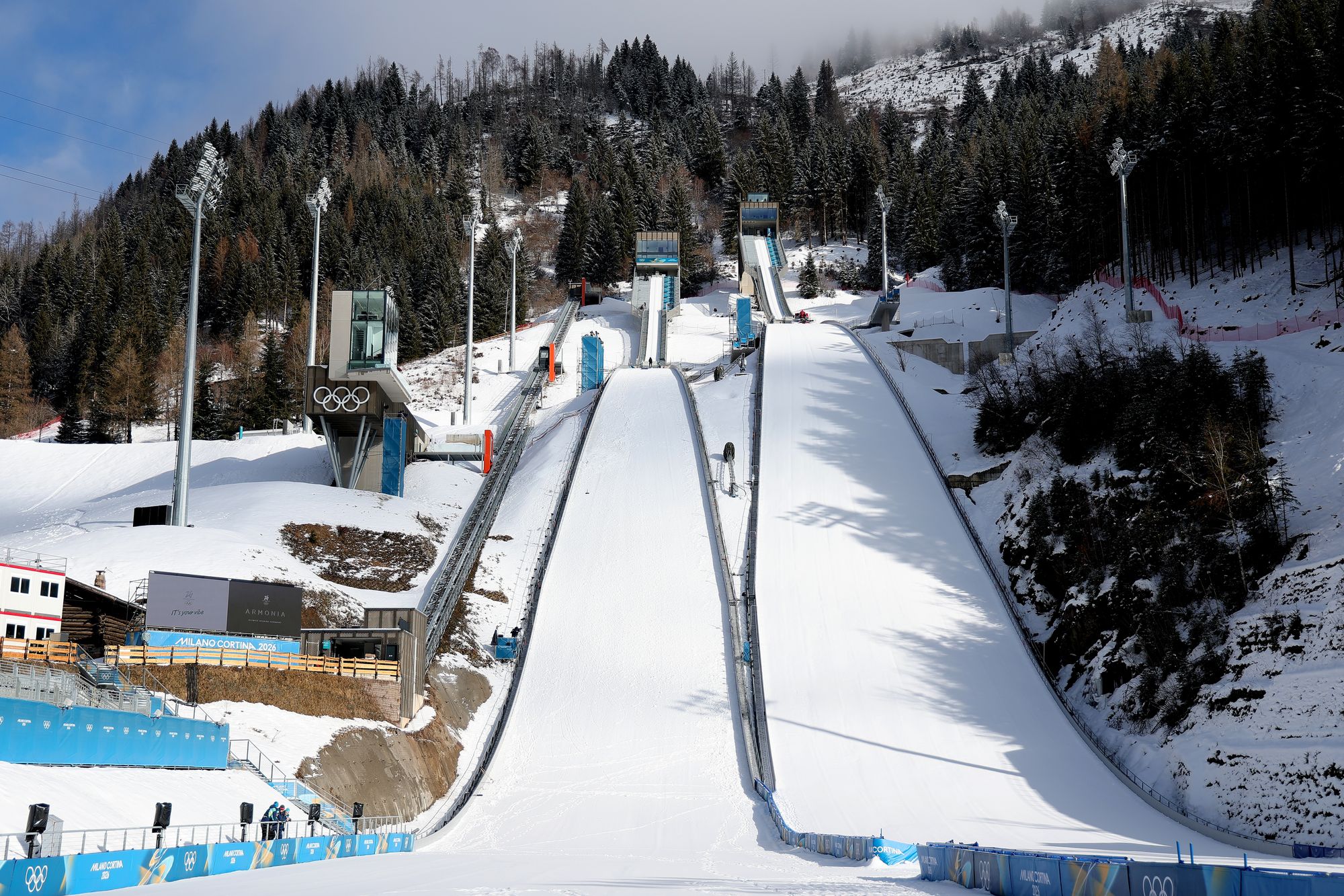 <p>El Predazzo Ski Jumping Stadium, una de las sedes clave de los Juegos Olímpicos de Invierno Milano-Cortina 2026</p>