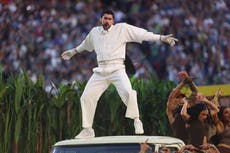 Bad Bunny homenajea a Puerto Rico y lanza un mensaje a EE. UU.