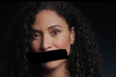 Epstein: víctimas exigen publicación de archivos restantes en anuncio del Super Bowl