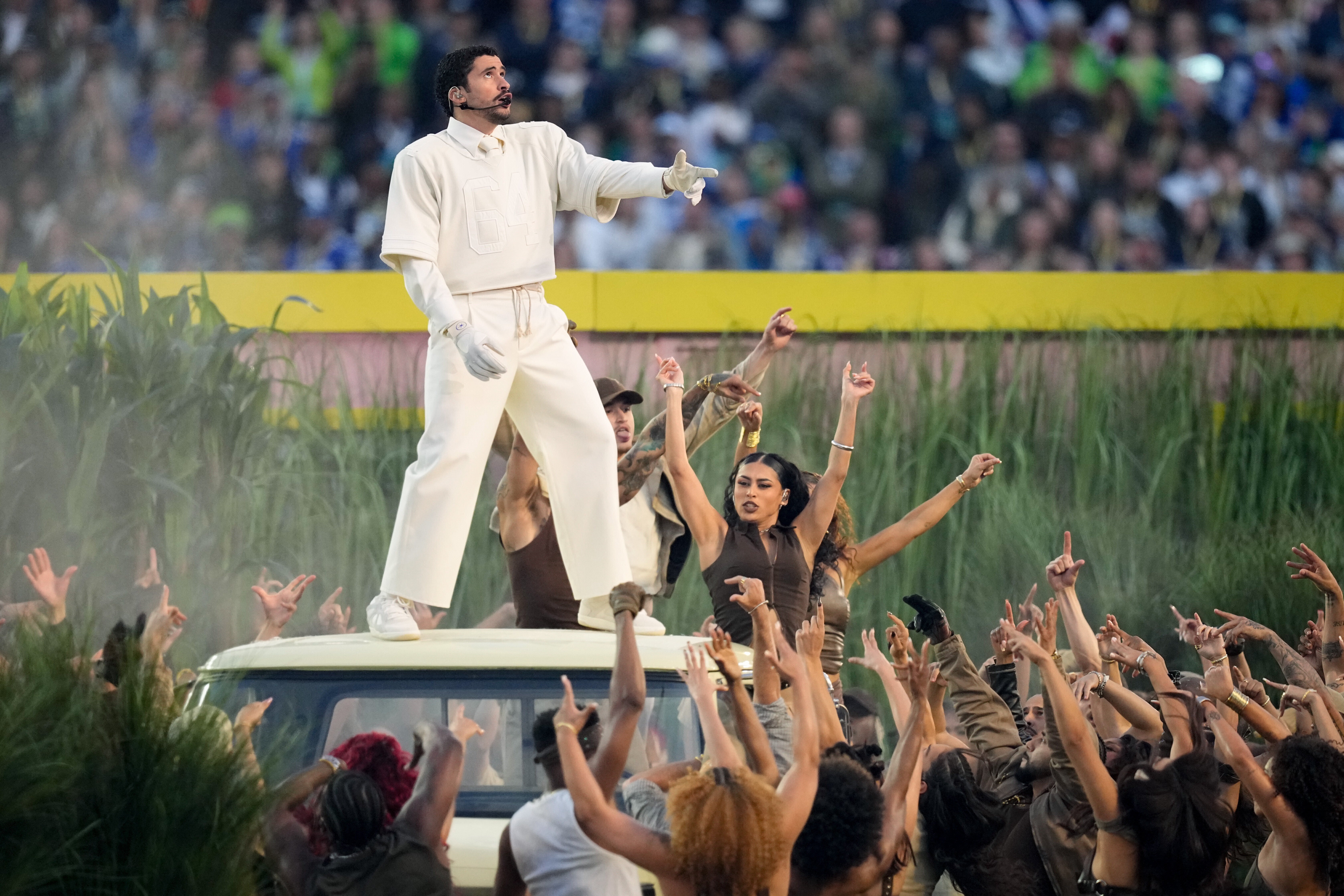 SUPER BOWL-MEDIO TIEMPO-NIÑO