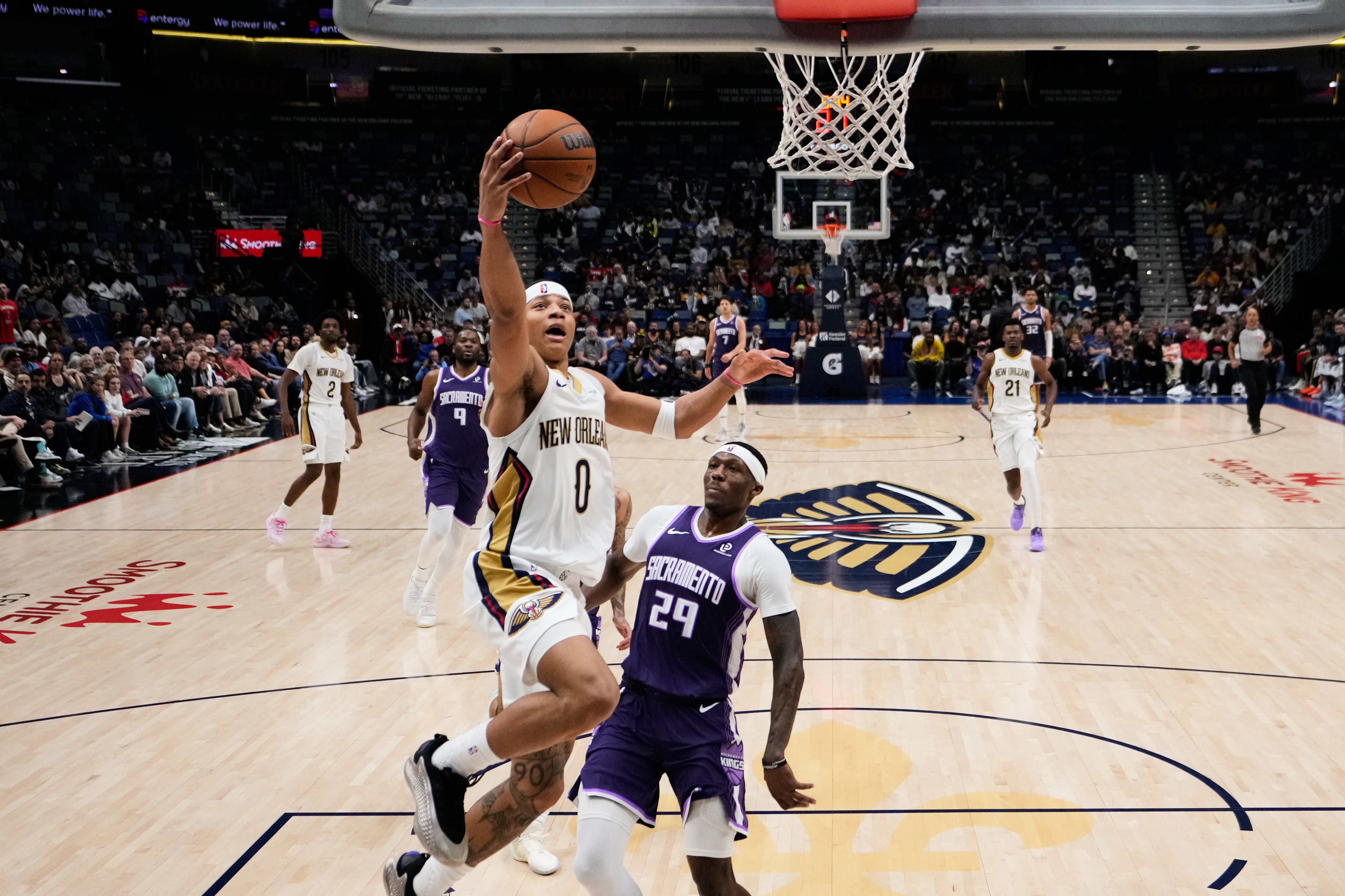 Los Pelicans hunden a los Kings en su 13ra derrota consecutiva al ganar 120-94