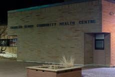 Qué saber sobre el tiroteo mortal en una escuela de Canadá