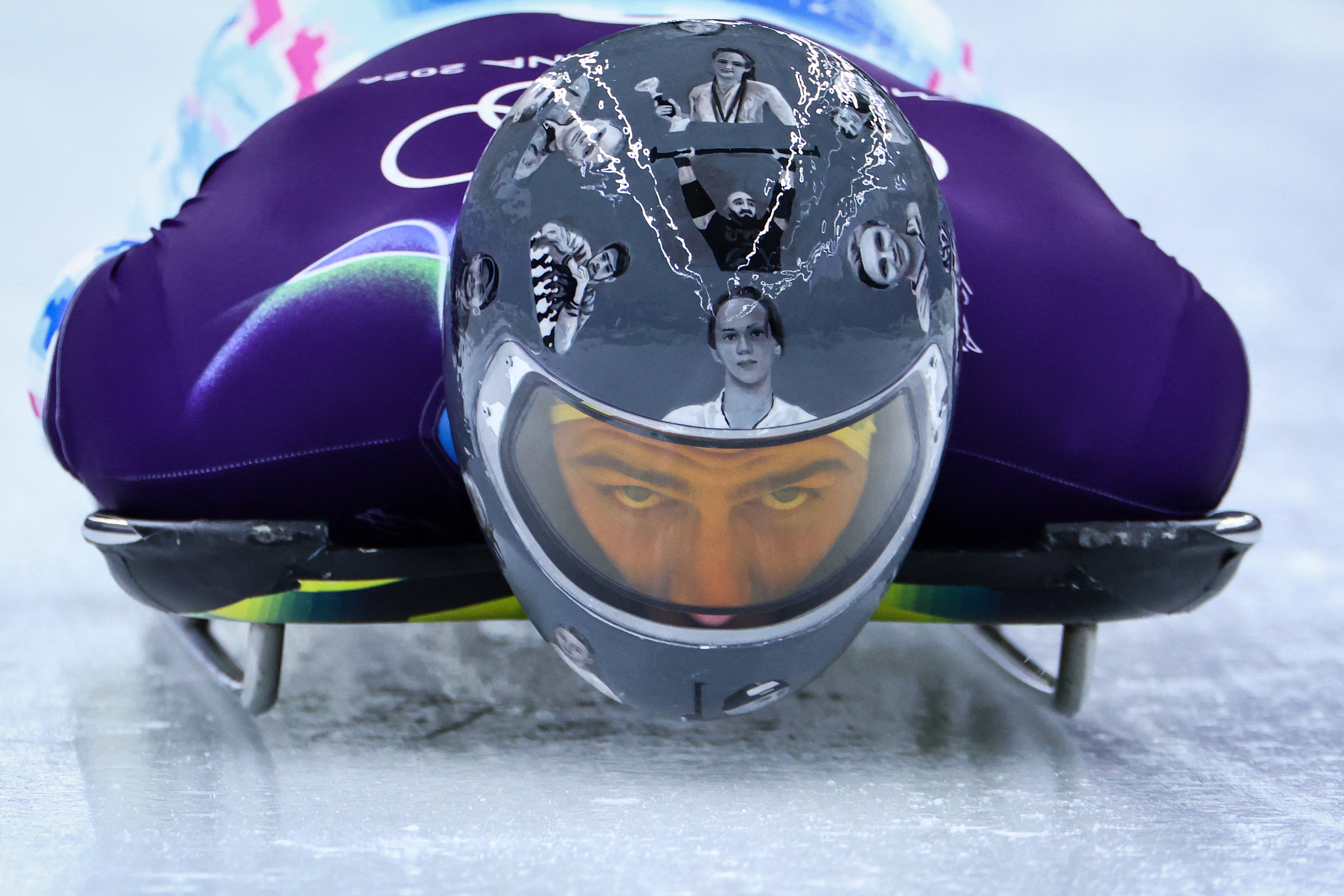 <p>Vladyslav Heraskevych fue descalificado de la competición masculina de skeleton por llevar el casco en homenaje a las víctimas de la guerra</p>