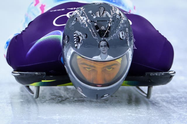 <p>Vladyslav Heraskevych fue descalificado de la competición masculina de skeleton por llevar el casco en homenaje a las víctimas de la guerra</p>