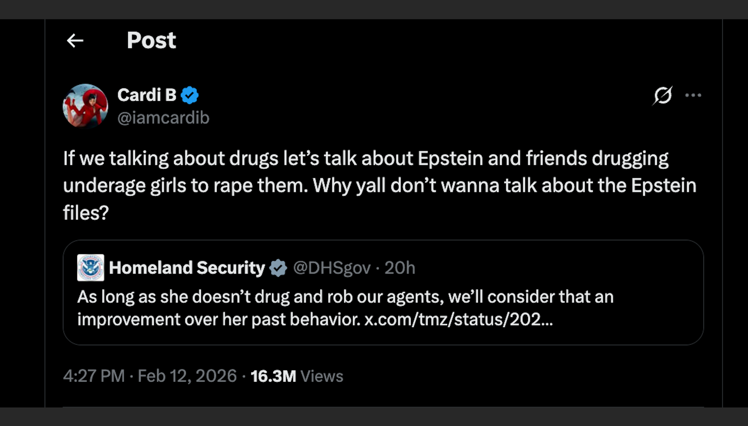 Cardi B responde a la cuenta oficial X del Departamento de Seguridad Nacional de EE. UU. durante una disputa en línea entre la rapera y la agencia federal