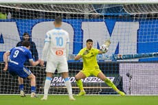 Sigue semana caótica de Marsella tras conceder un penal en el descuento ante Estrasburgo