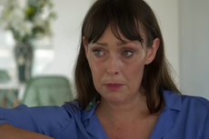 Víctima de Epstein creyó que “iba a morir” mientras él la violaba