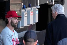 ¿Aún de élite? Harper a disgusto con su evaluación de 2025 de parte de Dombrowski
