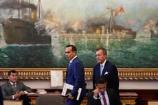 Congreso de Perú debate si destituye a presidente José Jerí por citas con empresarios chinos