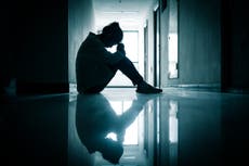 7 de cada 10 jóvenes de la generación Z se sienten más solos que nunca