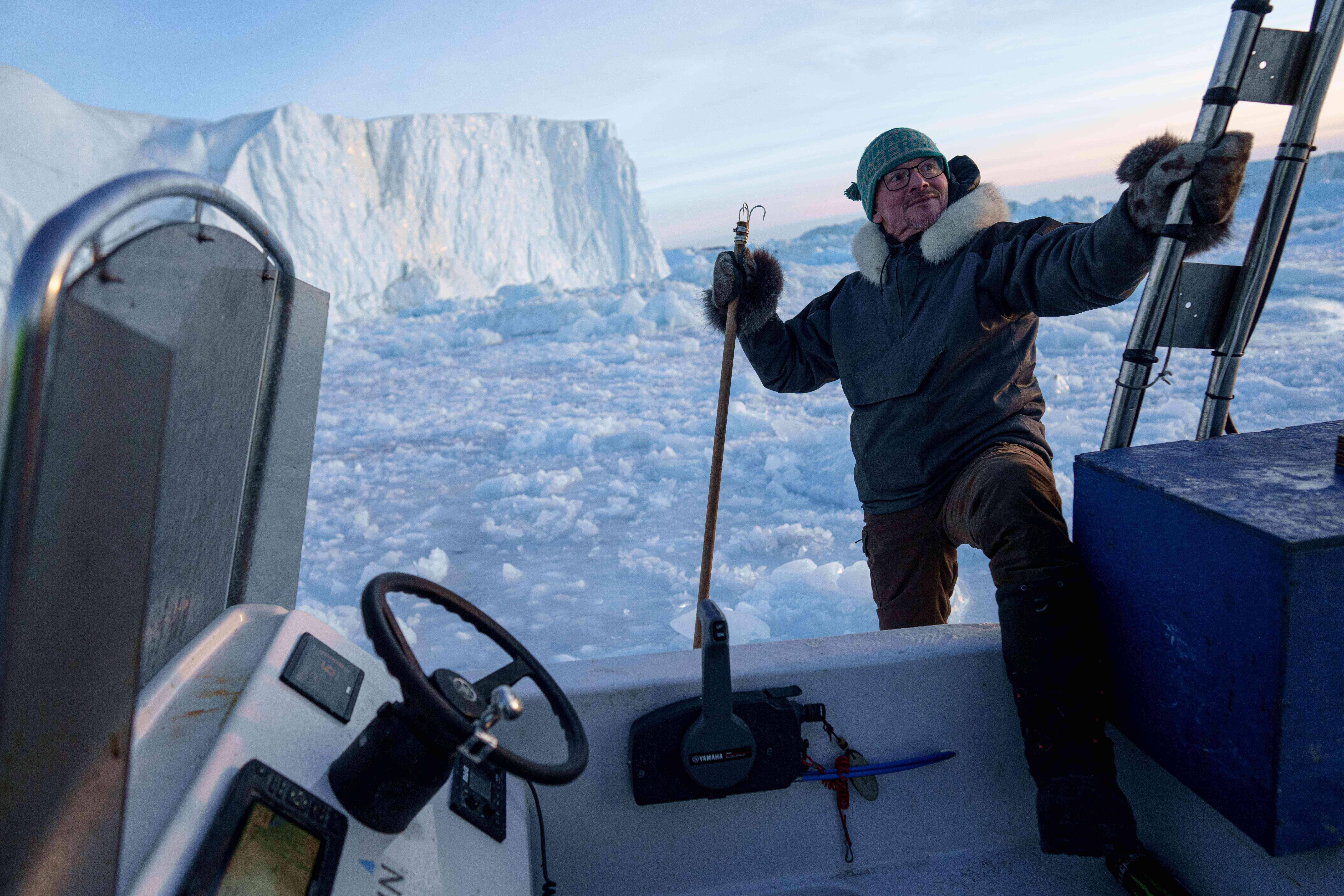 GROENLANDIA-PERROS DE TRINEO