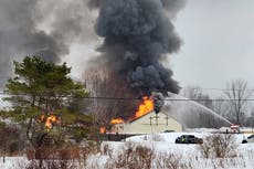 Explosión en iglesia del norte de Nueva York deja 5 heridos, incluidos varios bomberos