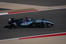 Russell supera a Piastri y Leclerc en los ensayos de Fórmula 1 en Bahrein.