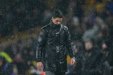 Los 11 días que abrieron de par en par la lucha por el título de la Liga Premier