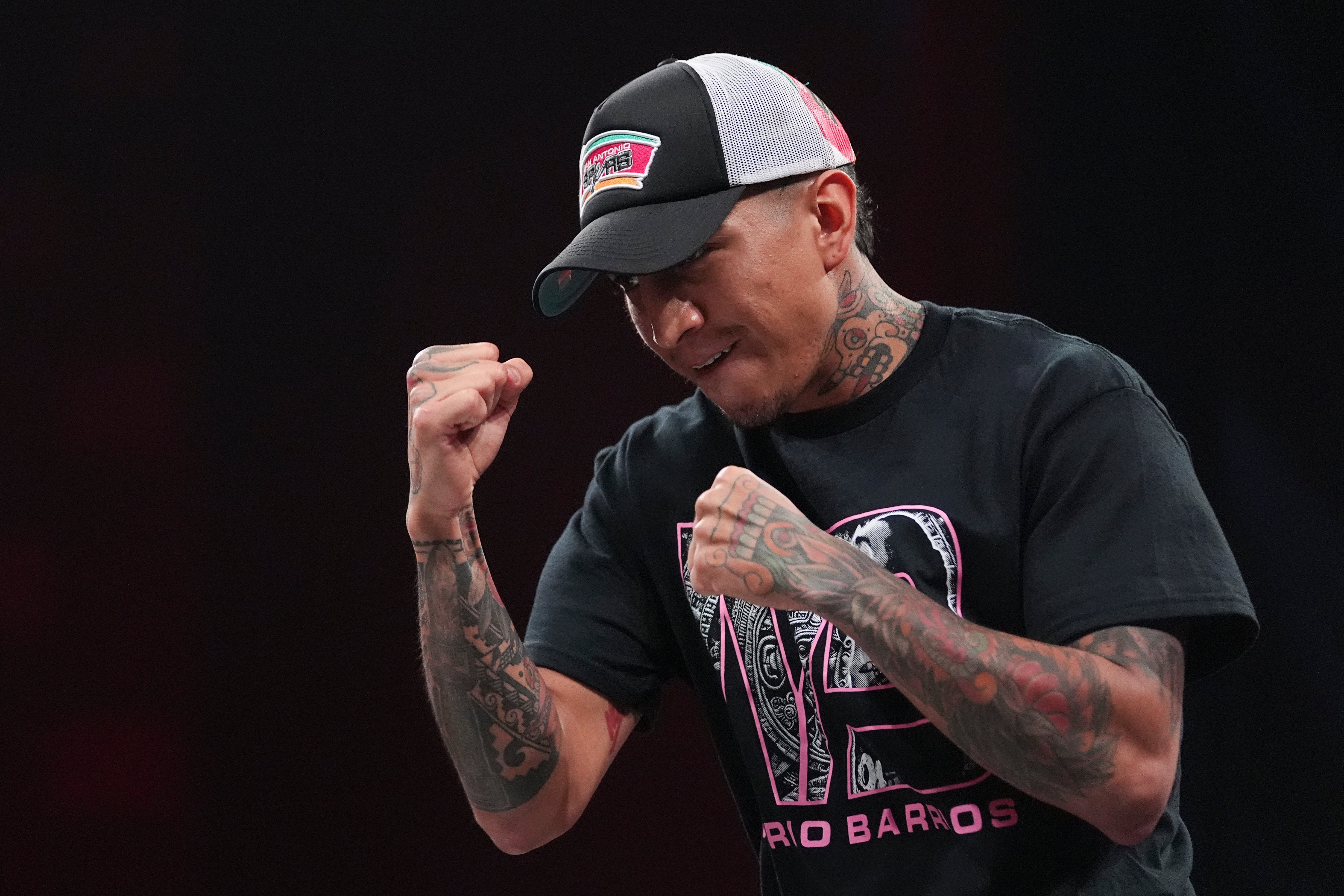 Bajo los reflectores, Mario Barrios defiende el título wélter del CMB ante Ryan García