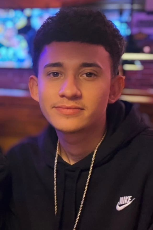 <p>El único testigo del tiroteo mortal de Ruben Ray Martinez (en la foto) ha muerto en un accidente de tráfico no relacionado, según un informe</p>