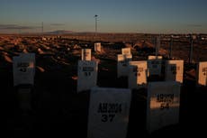 Se vacía campamento en Siria vinculado a presuntas familias del EI al partir último convoy