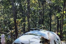 Una ambulancia aérea se estrella en un bosque del este de India y mata a 7