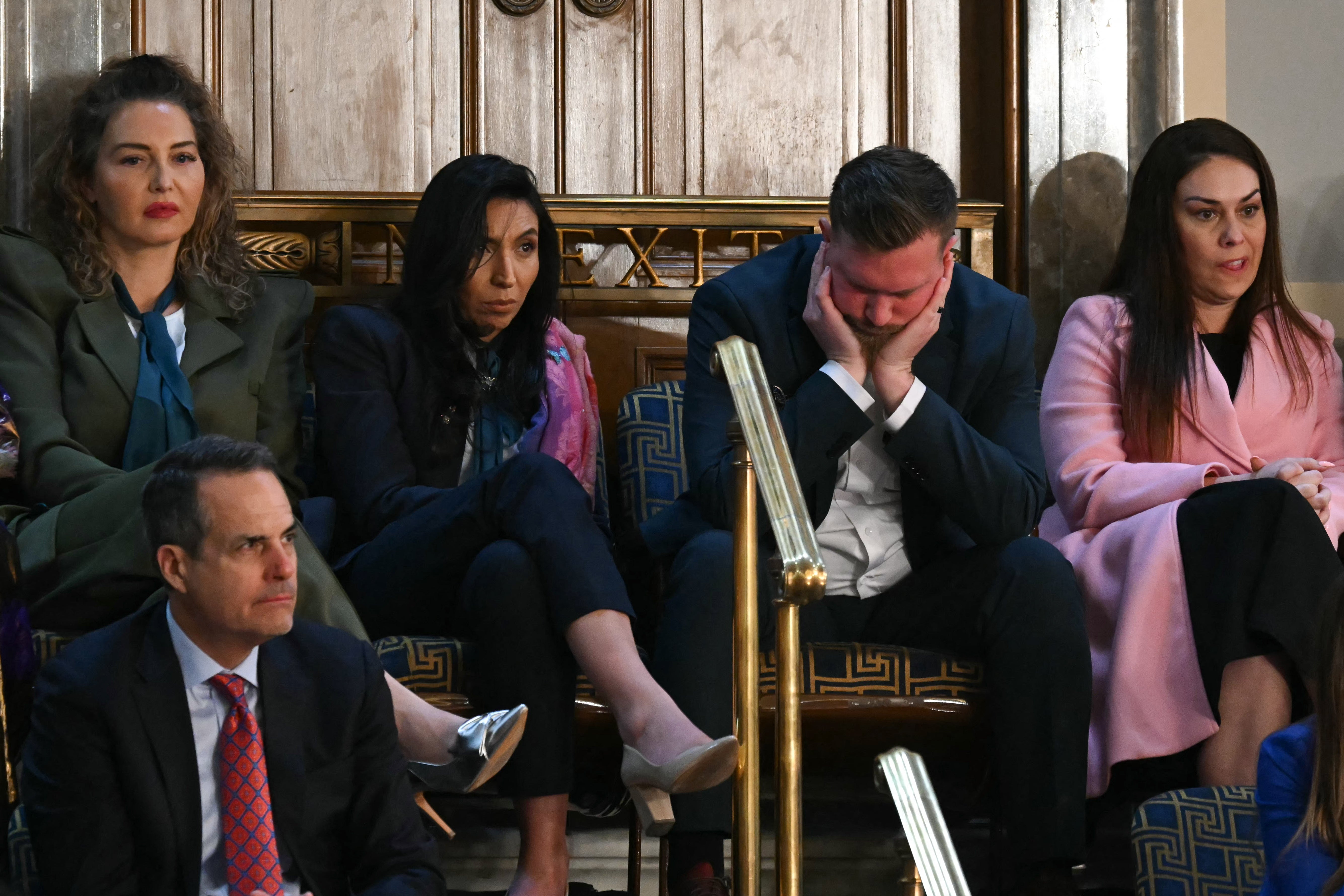 Las acusadoras de Jeffrey Epstein, que siguieron el discurso sobre el estado de la Unión del presidente Donald Trump, continúan exigiendo transparencia a las autoridades federales en medio de la divulgación de pruebas antes no reveladas relacionadas con el fallecido delincuente sexual