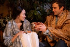 Actriz de ‘Bridgerton’ se enfermó luego de grabar una escena en la bañera